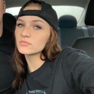 Meet your Posher, Jennyfay